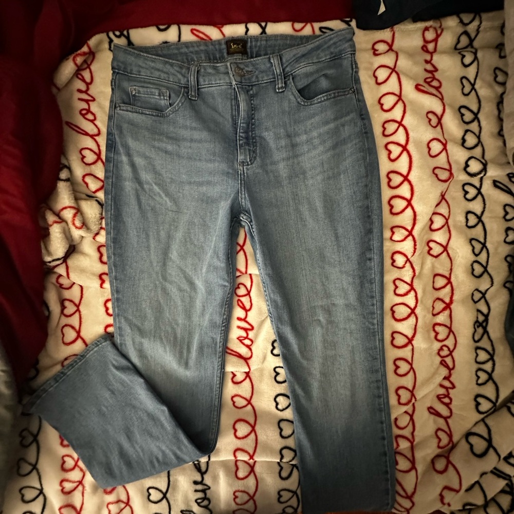 Women's Light Blue Jeans